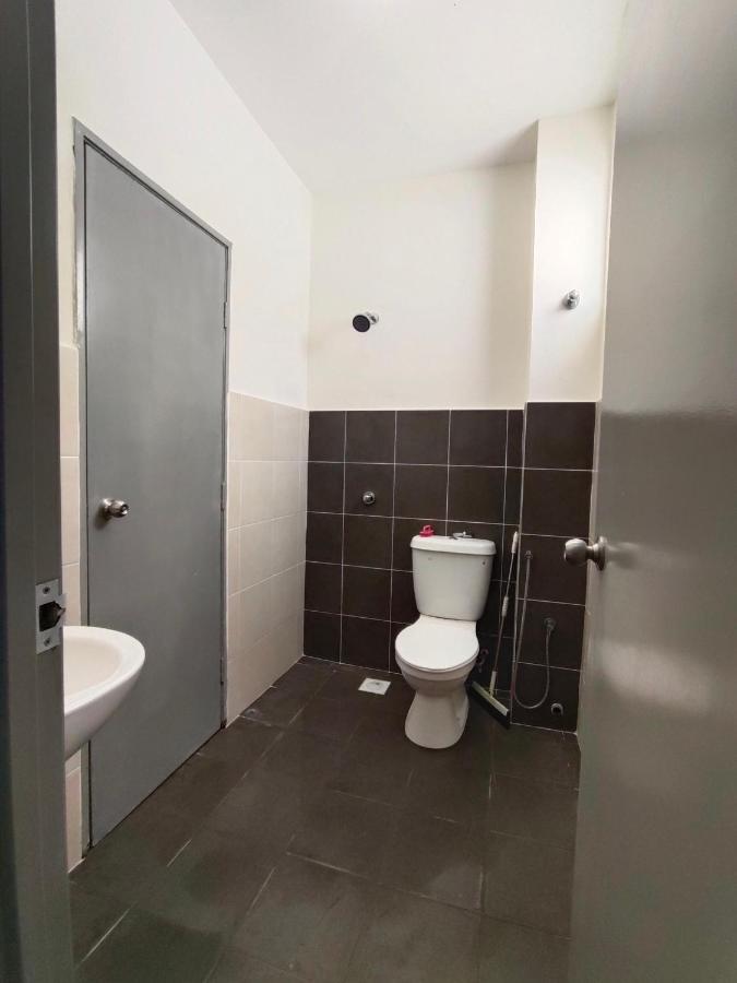 Homestay 641 Mu5lim only - Ferienwohnung Port Dickson