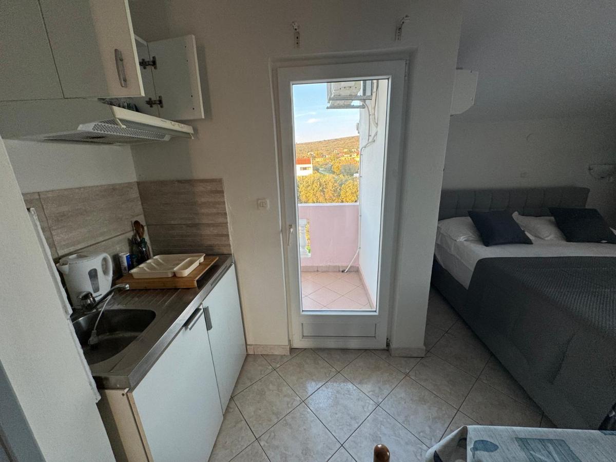 Studio with Sea View