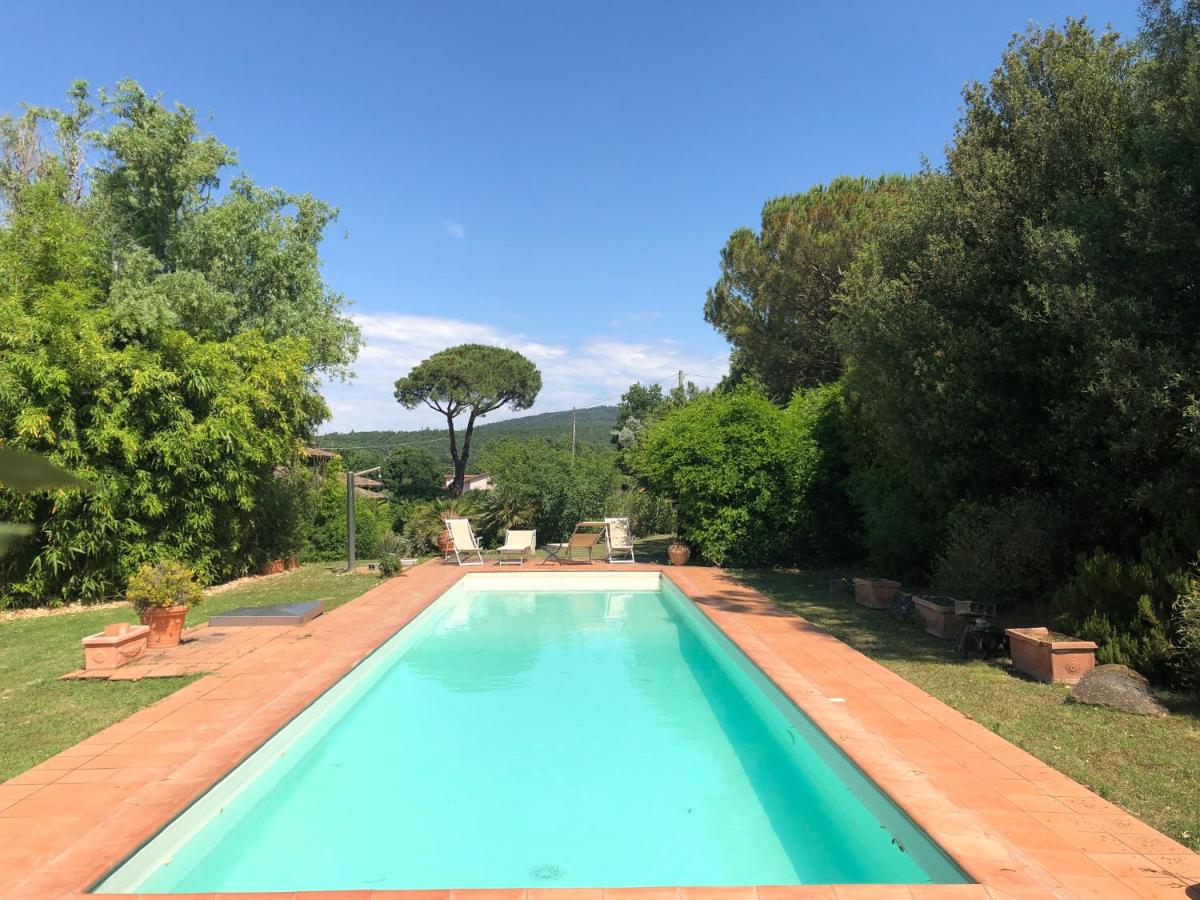 Villa Elena Tuscany - Pool & Garden Arezzo - IHH - Bed and Breakfast Vitiano