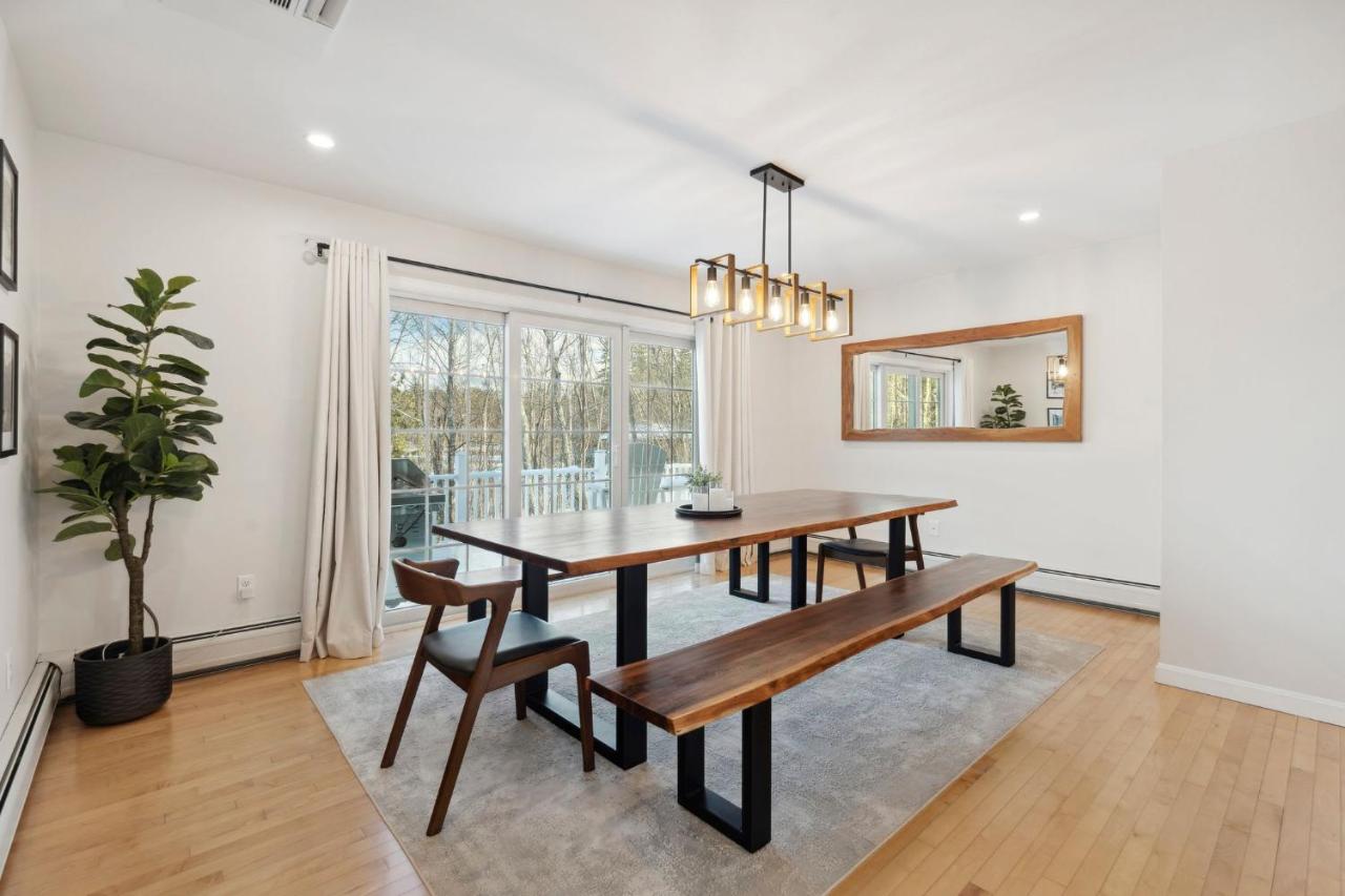 Winnisquam Landing Lakefront Firepit Deck - B&B Tilton