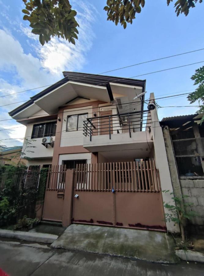 Holiday House - B&B
