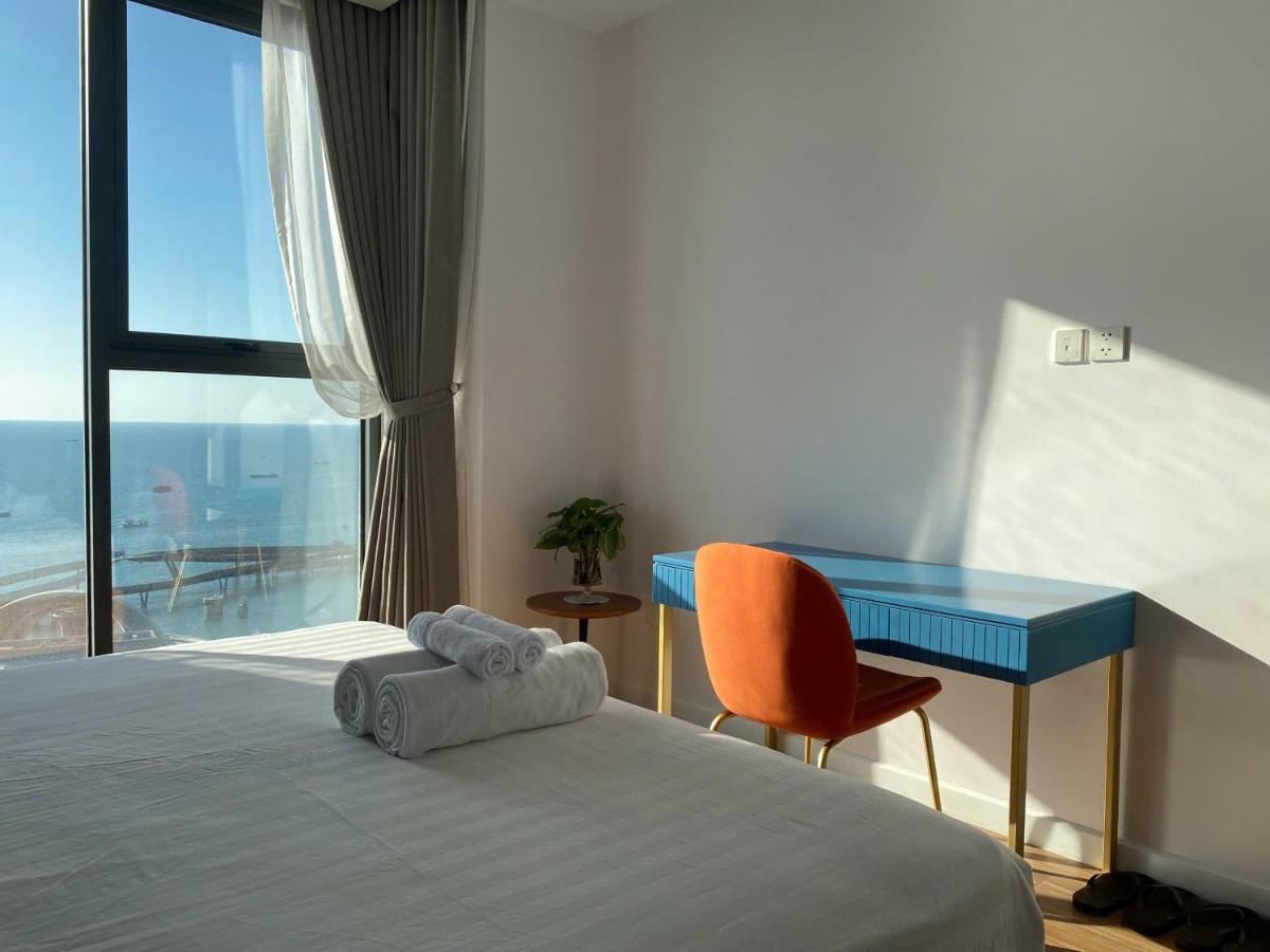 One-Bedroom Apartment - Oceanfront
