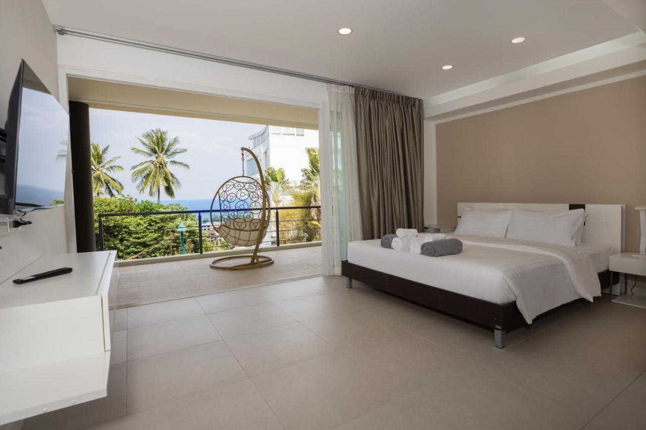 Apartment with View and Balcony