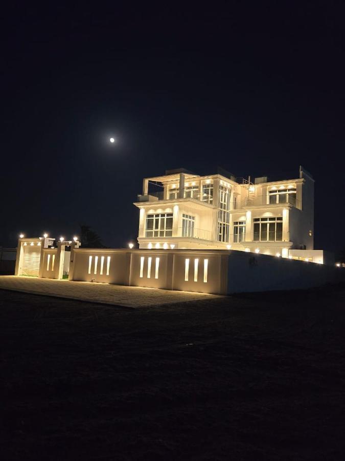 Beach Palace Resort - Ferienwohnung As Sawādī as Sāḩil