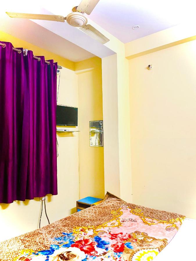 Hotel nishva - B&B