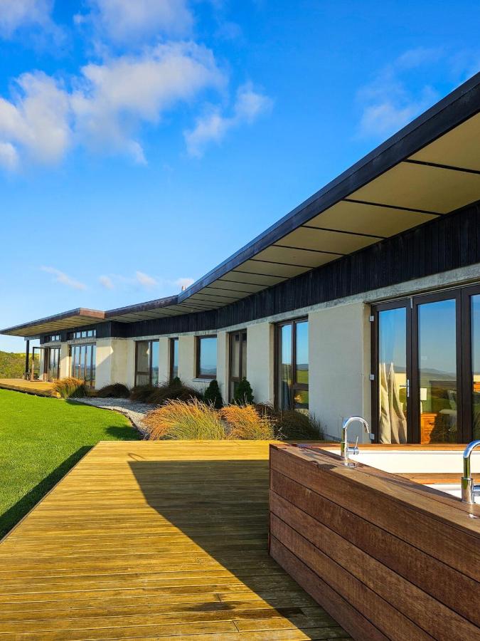 Off Grid Luxury- Soak In The View! - B&B