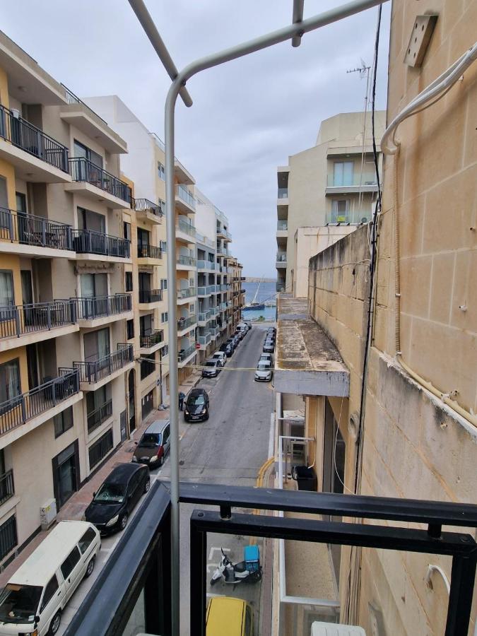 St Paul's Seaside Escape Apartament - B&B San Pawl il-Baħar