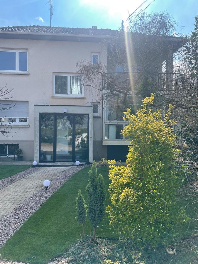 Grand appartement aux portes de Strasbourg - B&B