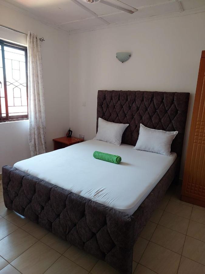 Rhoda Homestay - B&B