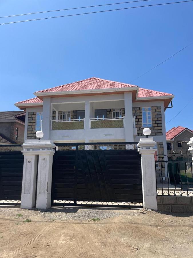 Elysian Homes Villa Naivasha - B&B