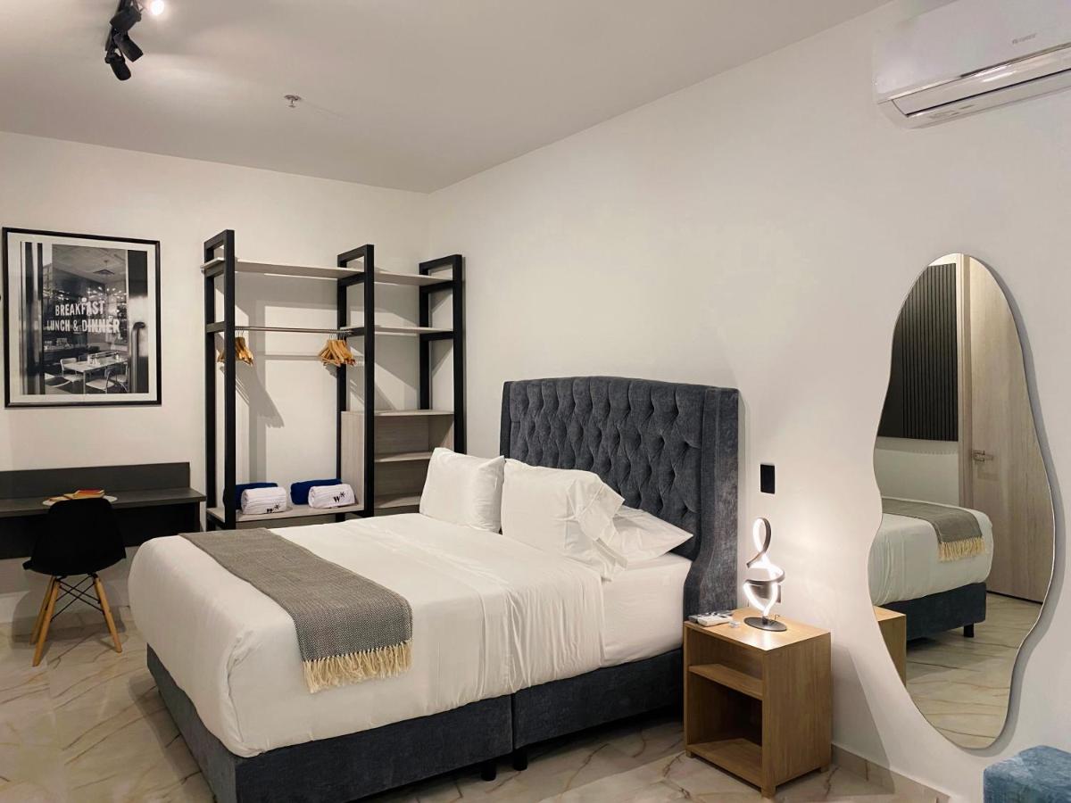Deluxe One-Bedroom Apartment