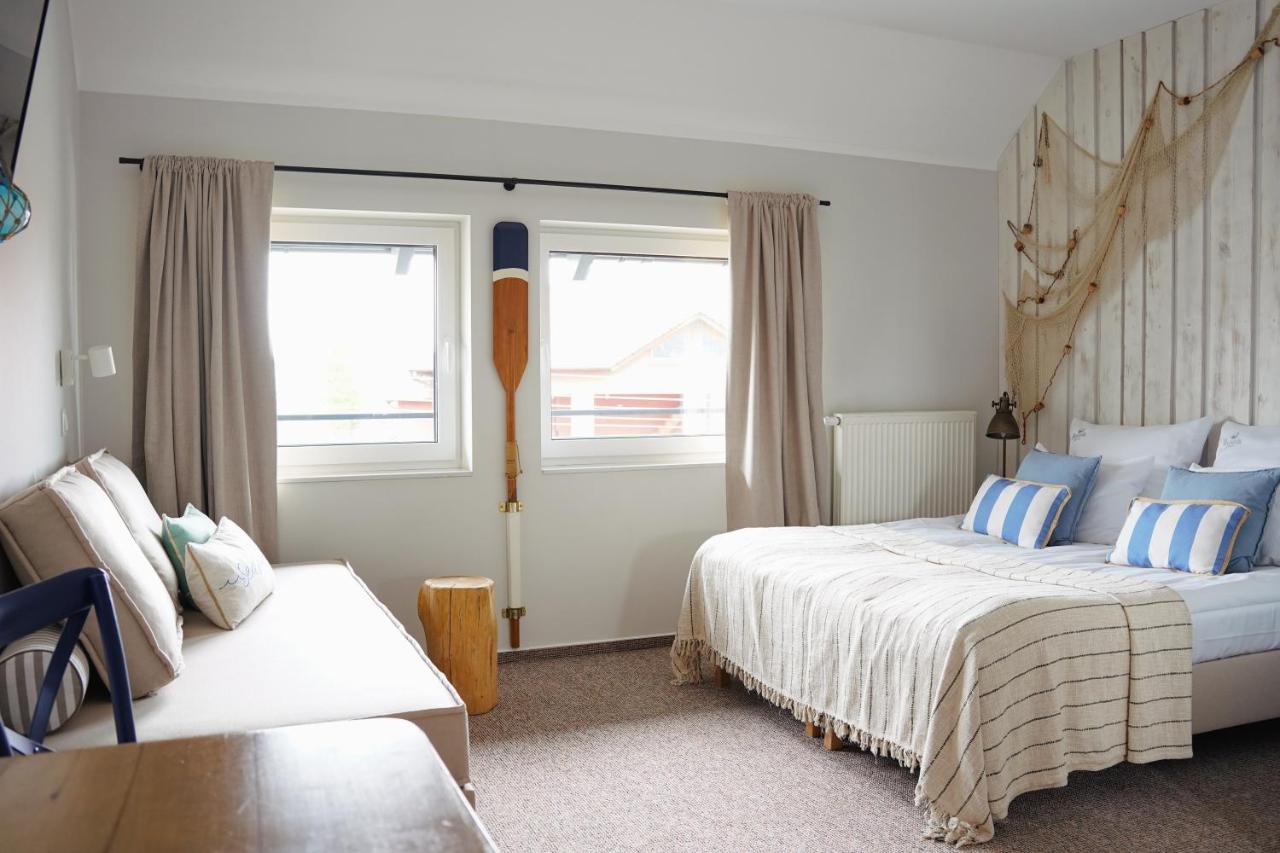 Triple Room with Bathroom