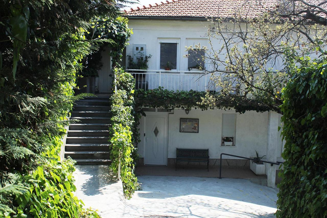 Apartment Helix - B&B