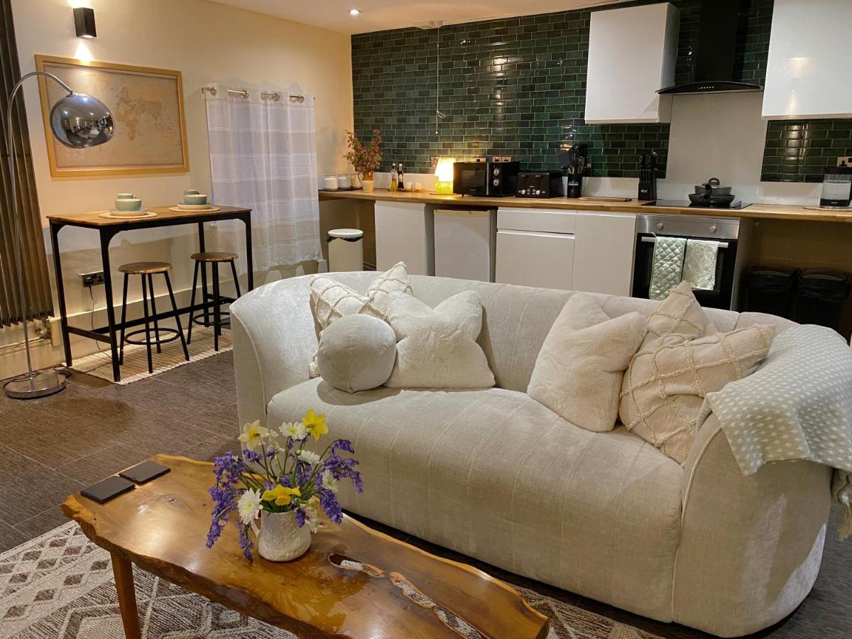 The Olive Nest - B&B