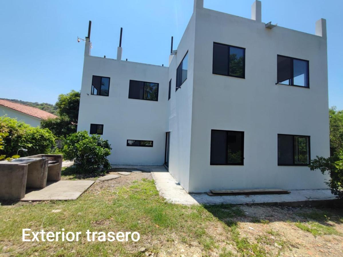 Casa Nueva en Condominio - Bed and Breakfast Girardot City