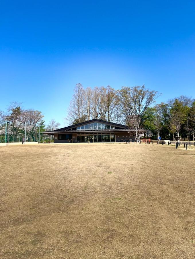 Shiro HAKU - B&B Tokyo