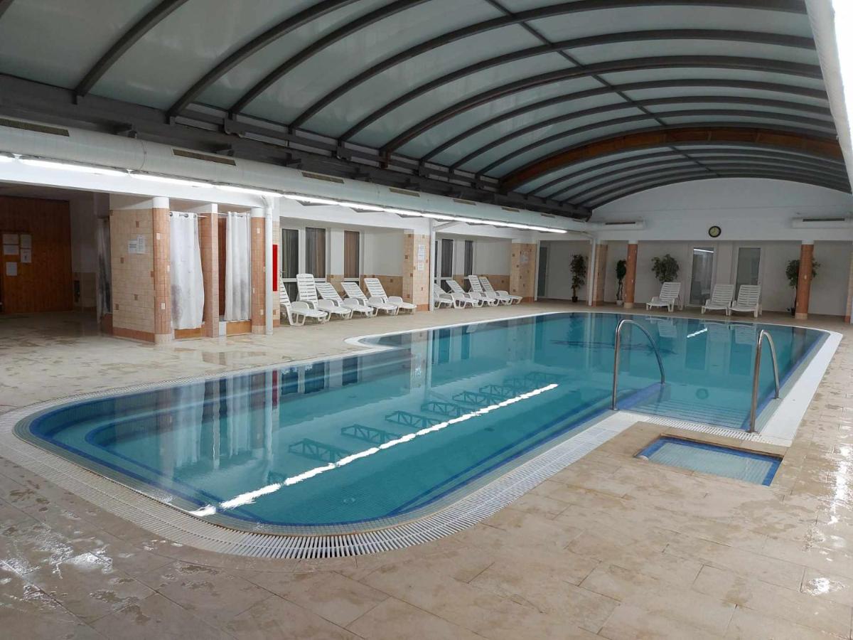 Fortuna Apartman - Bed and Breakfast Zalakaros