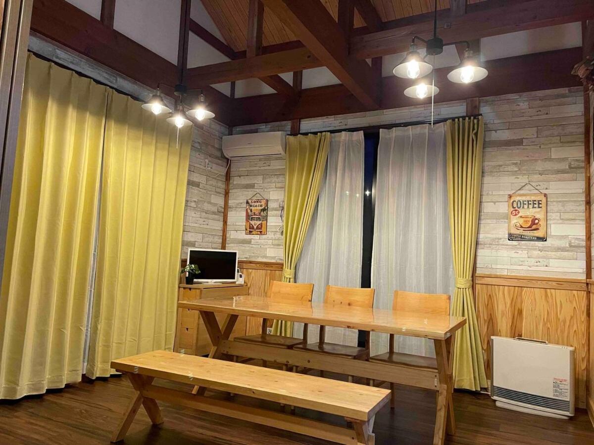 2-minute walk to the sea, a secret base that children can also enjoy, beautiful high-ceiling beams, free gas BBQ rental, detached villa - B&B Katakai