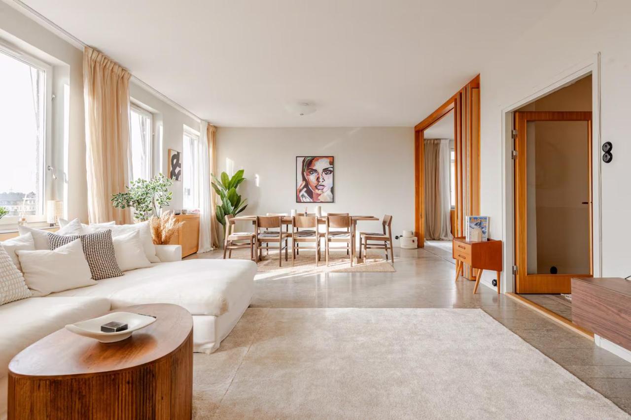 180 Sqm 5BR Apartment with Stunning View in Östermalm - B&B