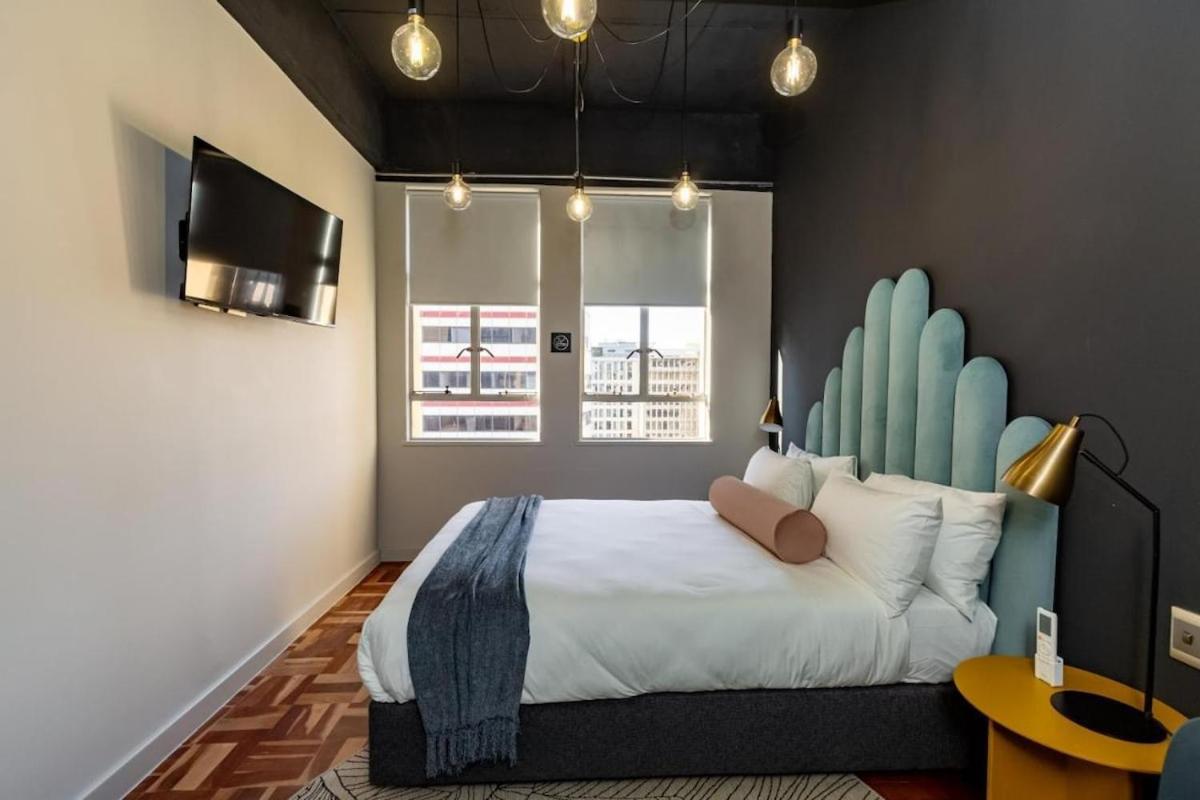 Black Brick Foreshore Studio Apartment - B&B