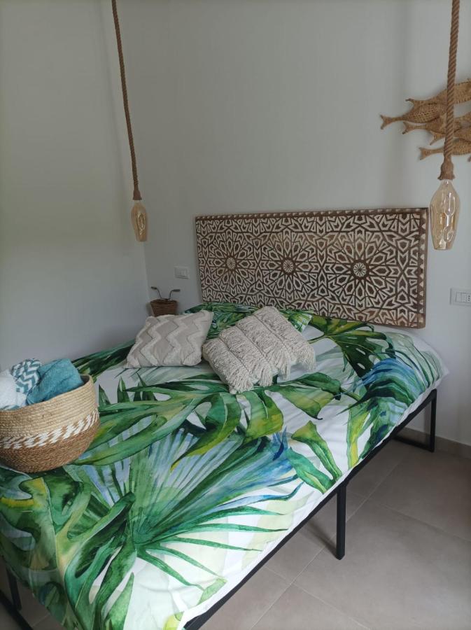 La porta dell' Eden - Bed and Breakfast Spotorno
