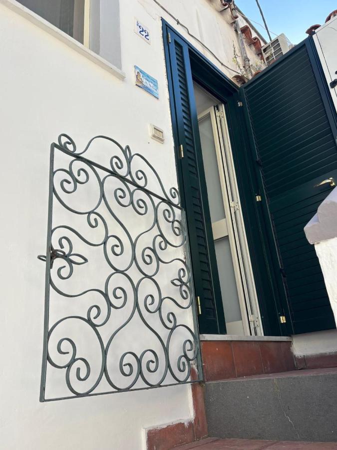 Cantone Studio On The Beach - B&B Cetara