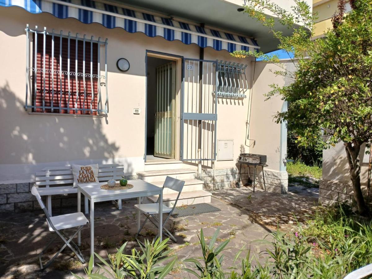 CN009 - Cesenatico, nuovo bilocale con giardino e posto auto - B&B