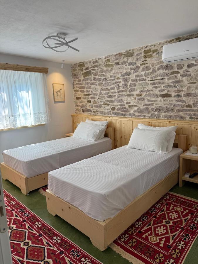 Double Room with Mountain View