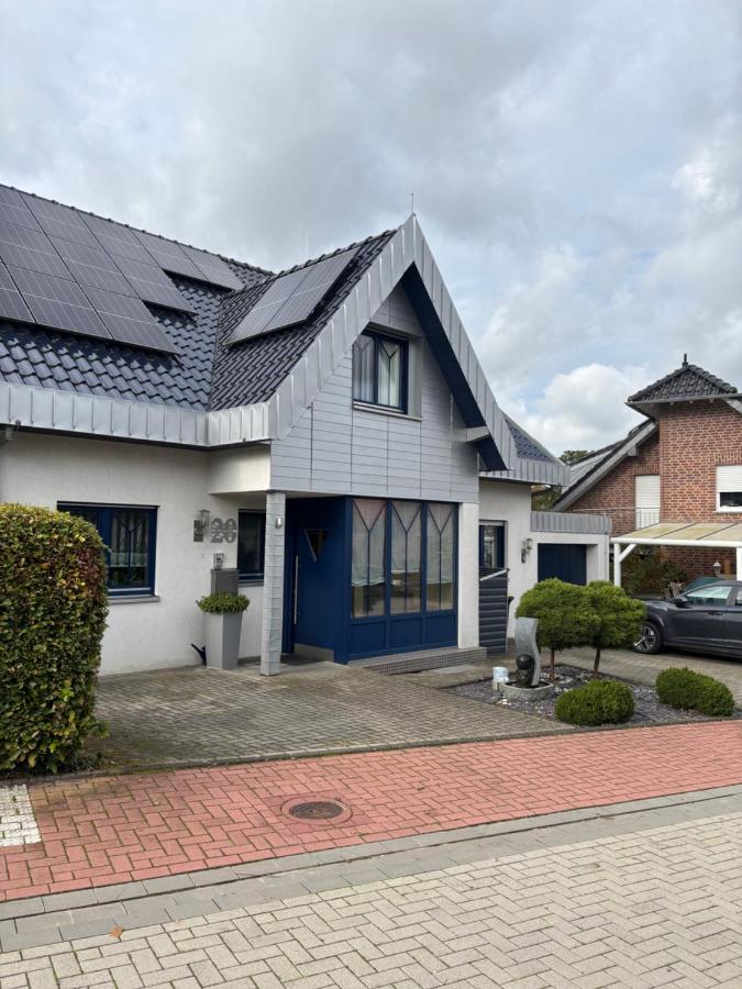 Ferienwohnung Elina-Sophia - Bed and Breakfast Geilenkirchen