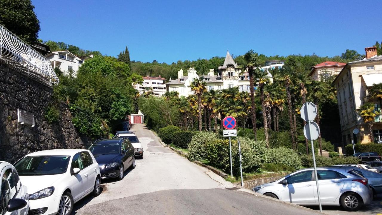 Apartments Anita in Villa Esperia - B&B