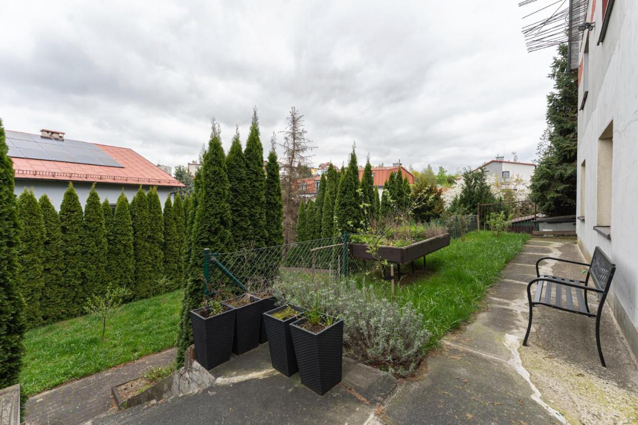Apartament Pomarańczowy Gdańsk 80 metrów z widokiem na ogród - Chambres d’hôtes