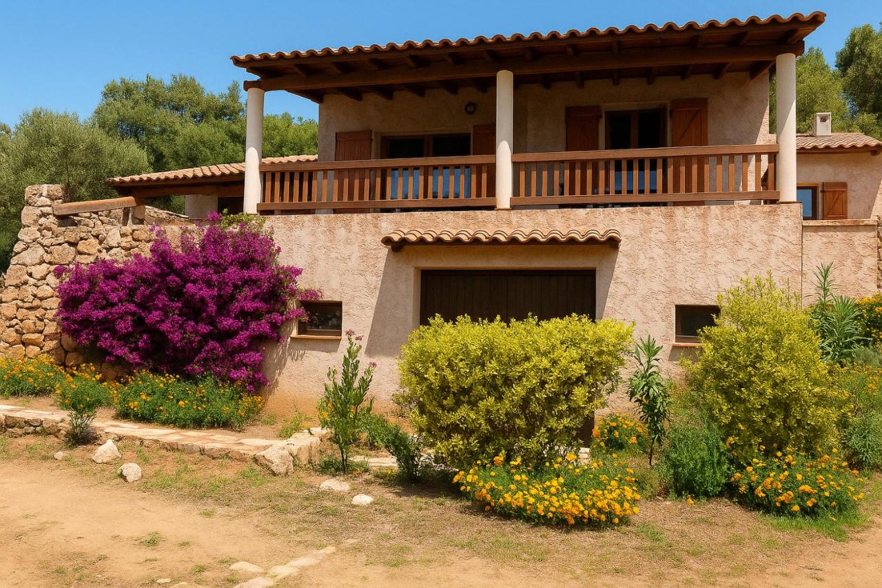 Maison Authentique Corse Vue Mer Panoramique et Nature Sauvage - Chambres d’hôtes Zonza
