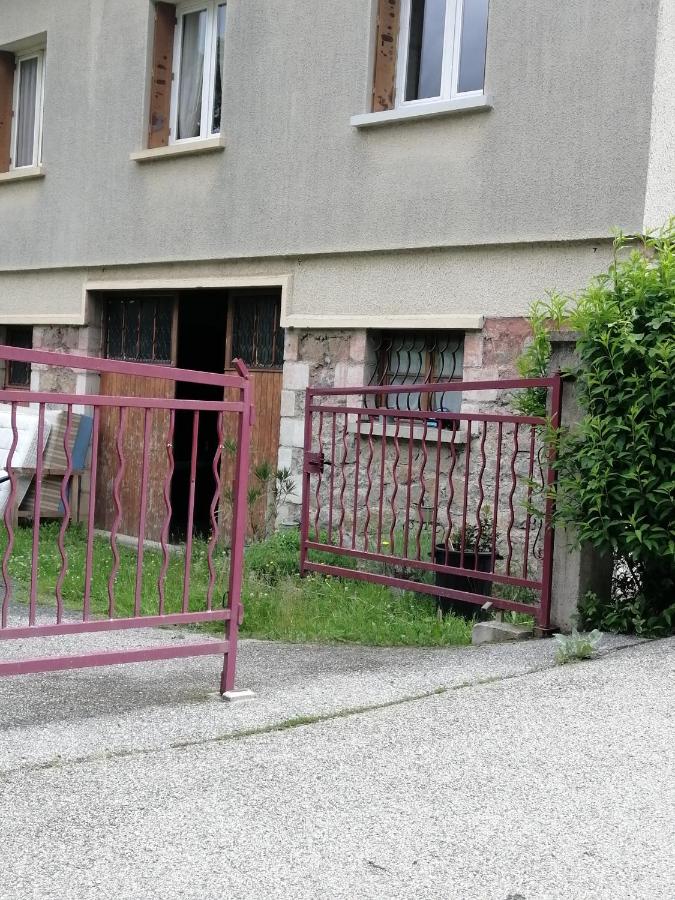 L ARDECHE VERTE - Ferienwohnung Saint-Martin-de-Valamas