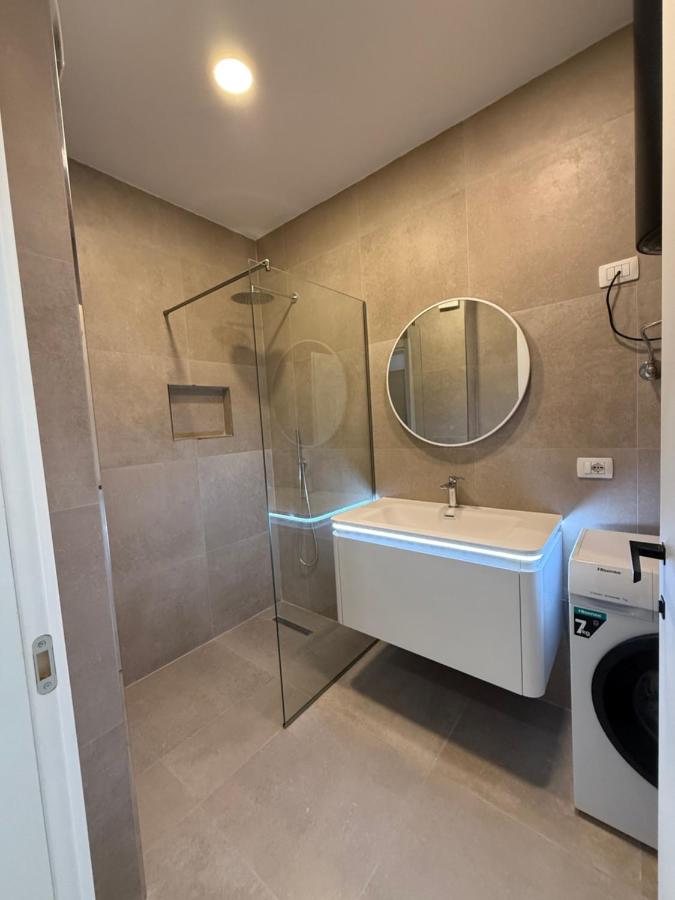 Appartamento con 1 Camera da Letto, Vista Mare e Terrazza