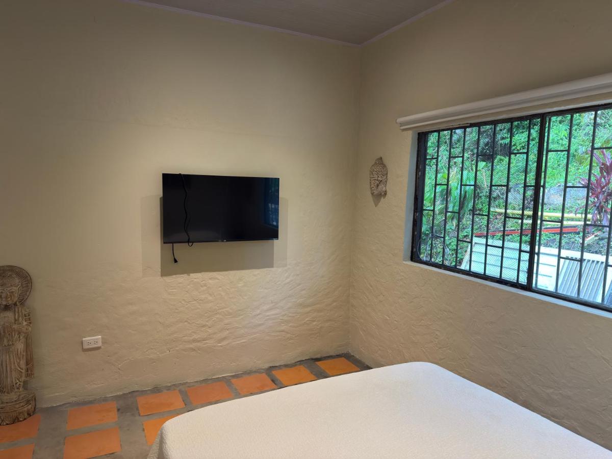  Deluxe  Double room with Private bathroom