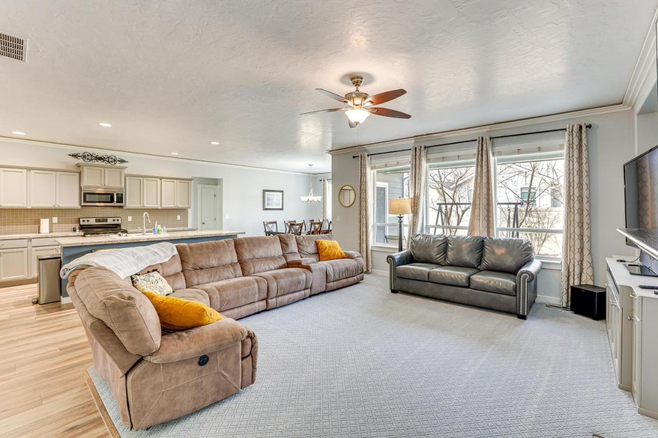 Kuna Group Getaway with Patio and Grill - B&B Kuna