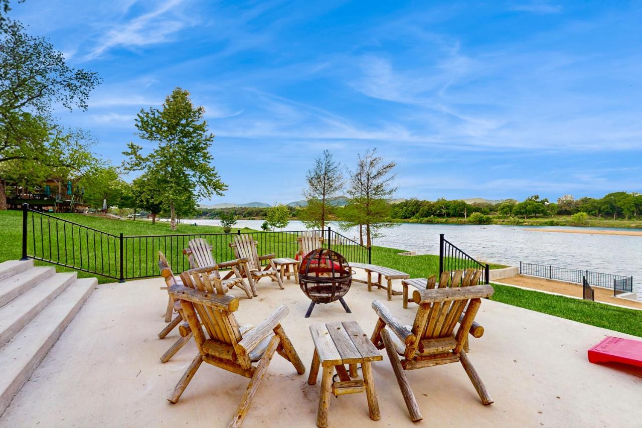 Four bedroom holiday home 