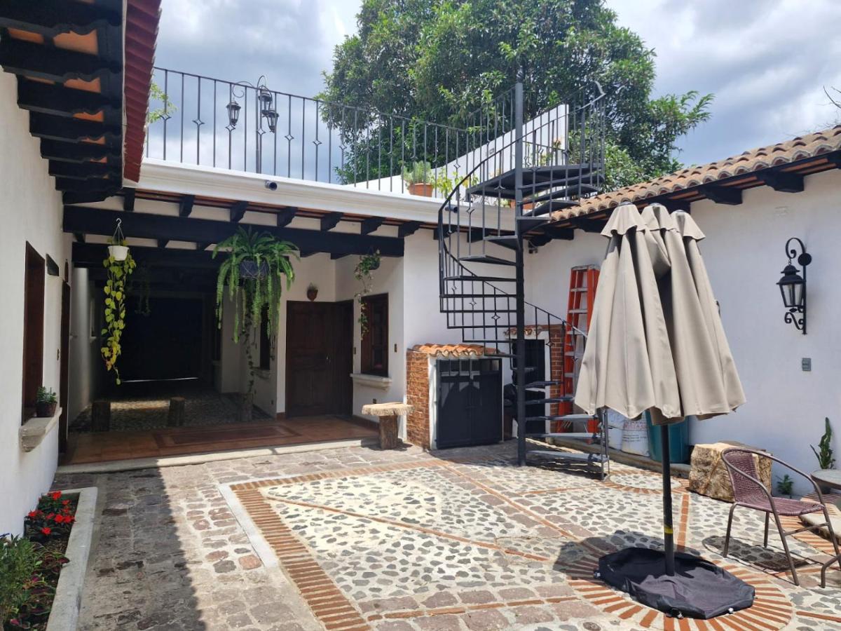 Cozy private room Itzá - B&B Antigua Guatemala