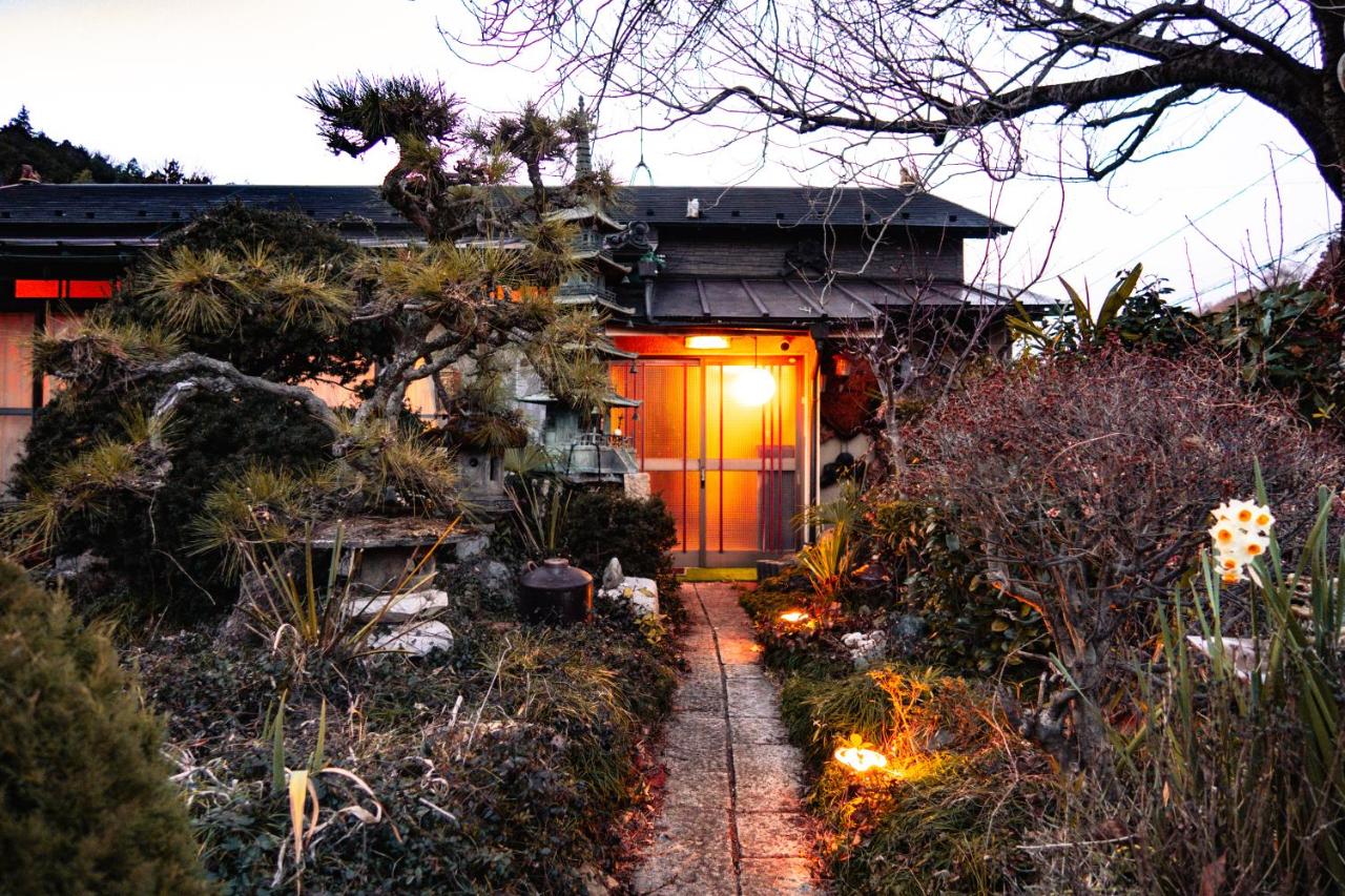 1棟貸切で家族仲間と焚火バーベキューを楽しめる古民家NanasawaBasshouse - B&B Atsugi