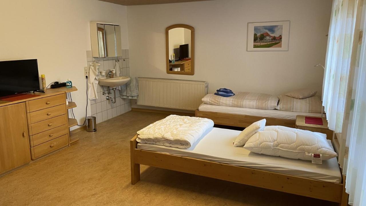 Grote Kamer met 2 Bedden