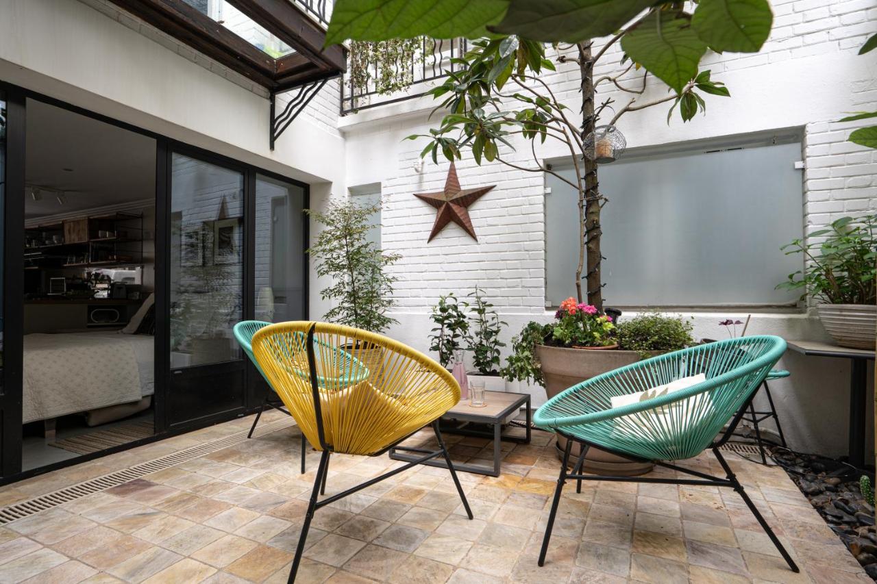 Square Studio - Bed and Breakfast