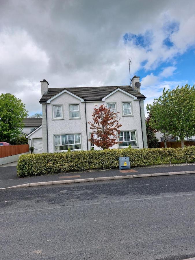 Carndonagh - 3-Bedrooms - Sleeps 6 7 - Garden - Ferienwohnung Carndonagh