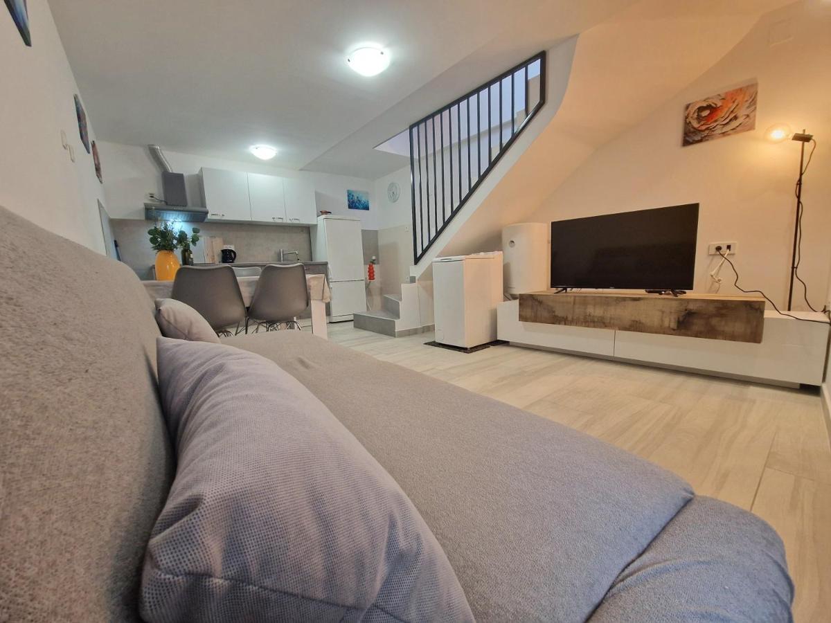 Apartment SIROVICA - B&B