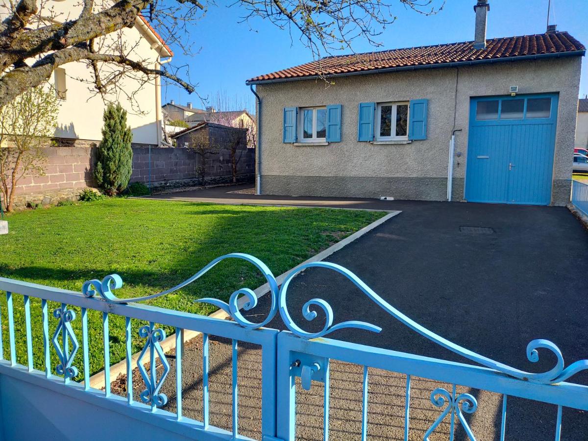 Chez Tata Malou - Maison avec jardin, cour fermée, proche toutes commodités - B&B