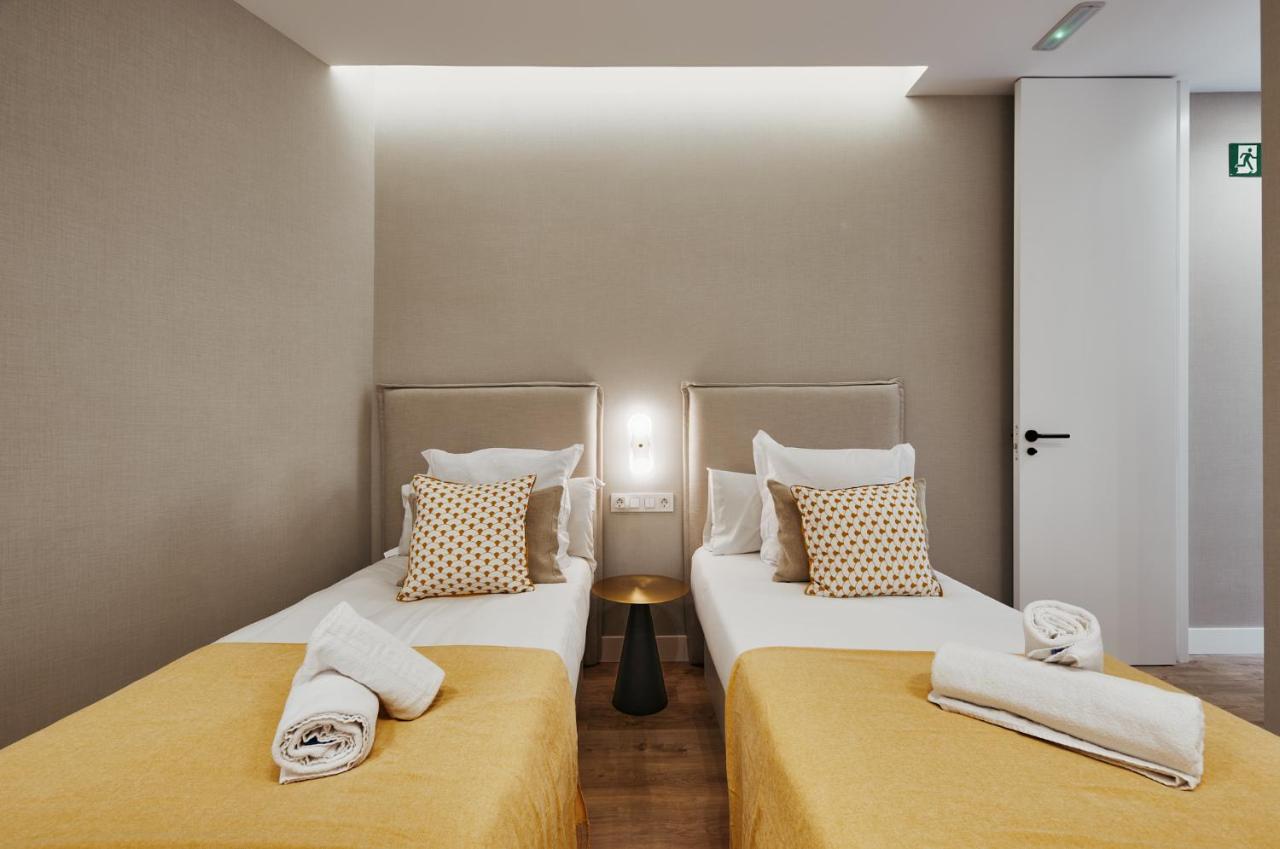 Fuencarral Living 7BR 7BH - B&B Madrid