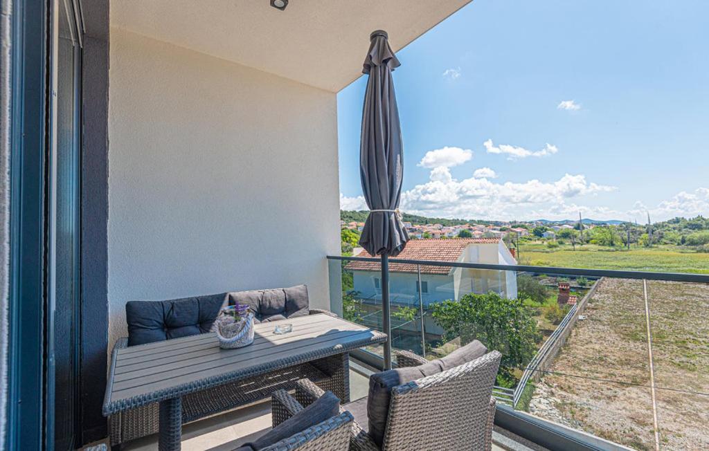 Apartment mit Balkon