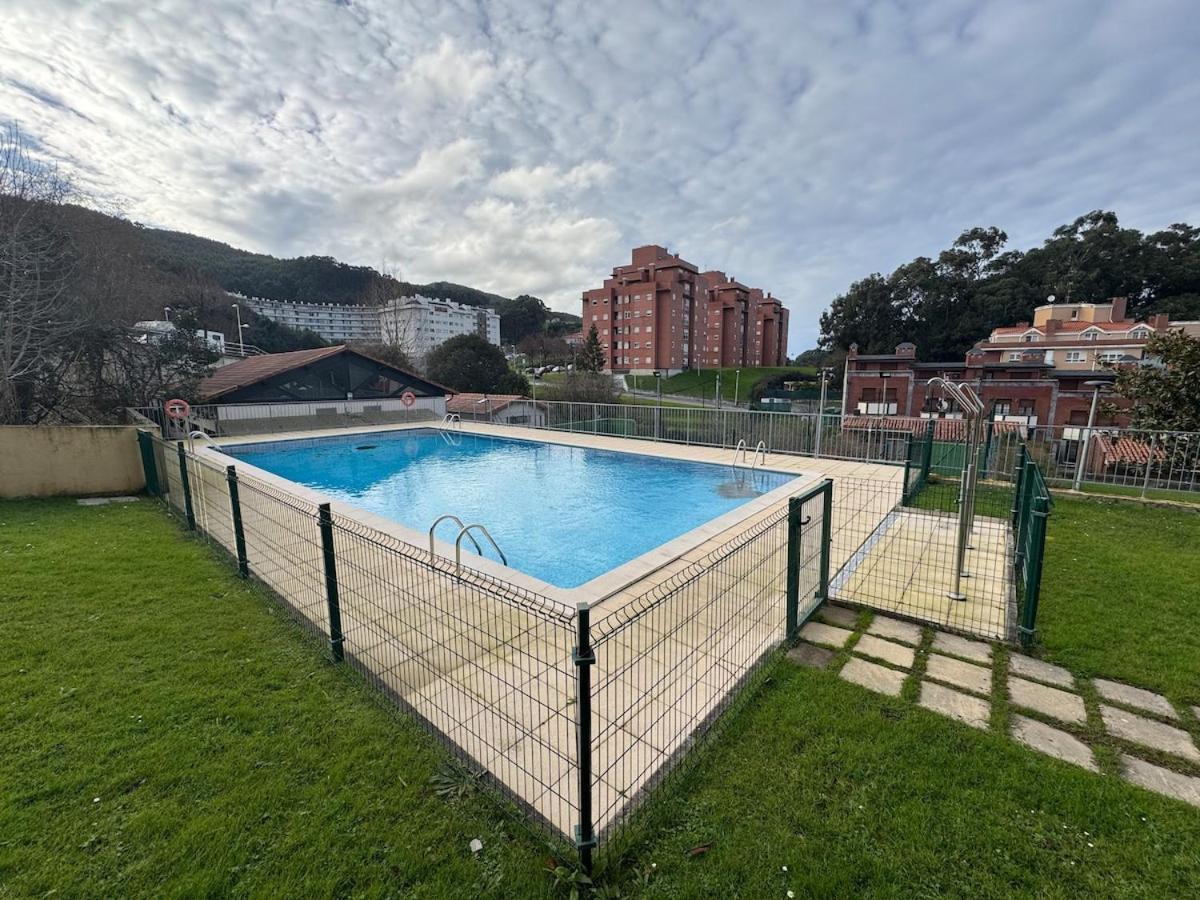 Apartamento zona centro con garaje y piscina para 4 personas - B&B