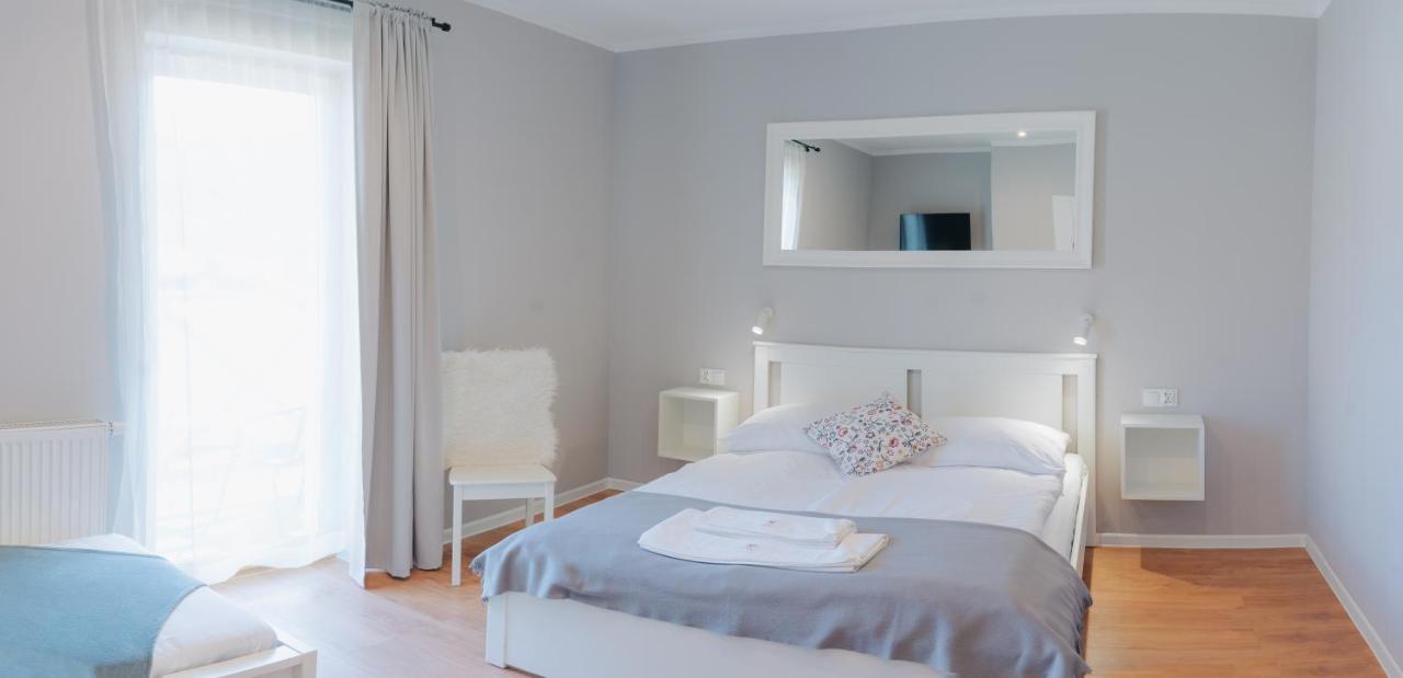 Habitación Triple con balcón