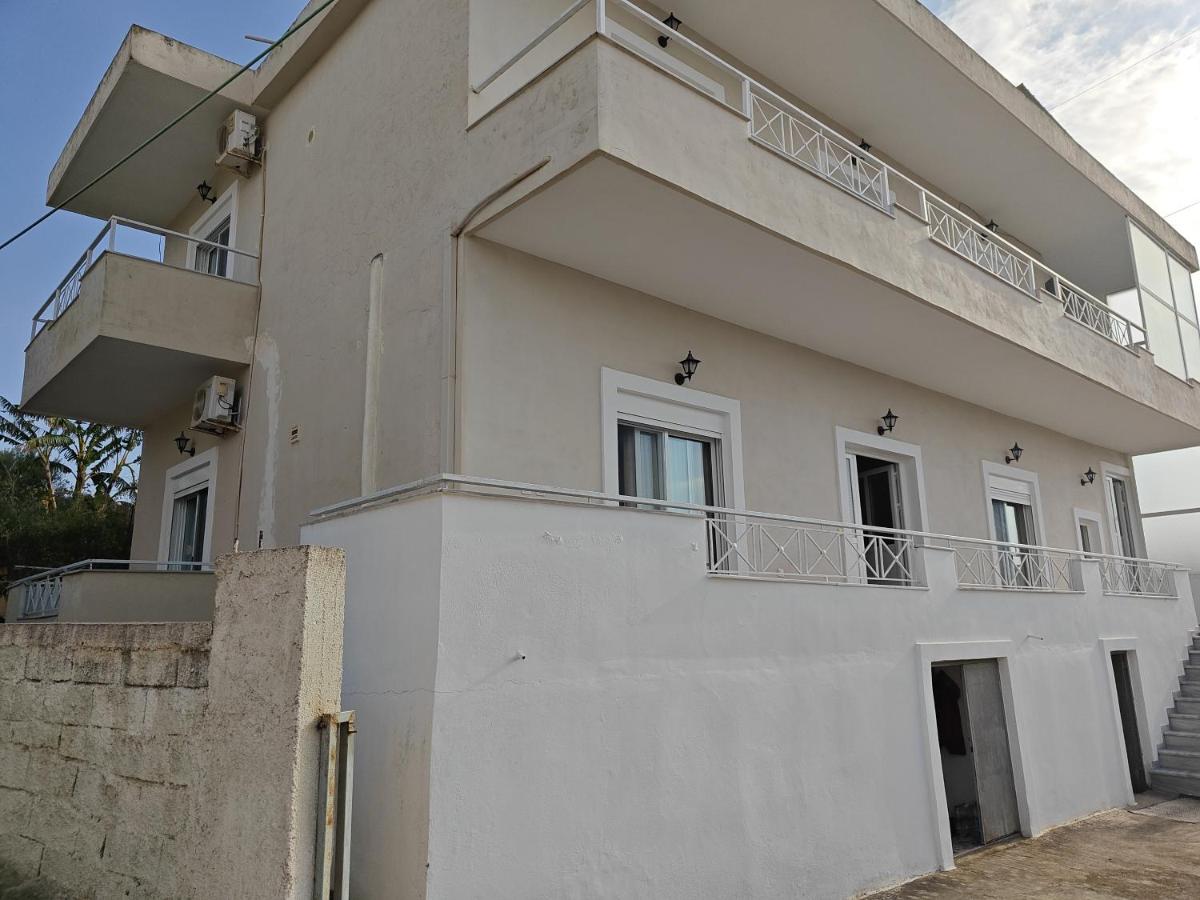 Residence Lakollari 2nd - B&B Ksamil