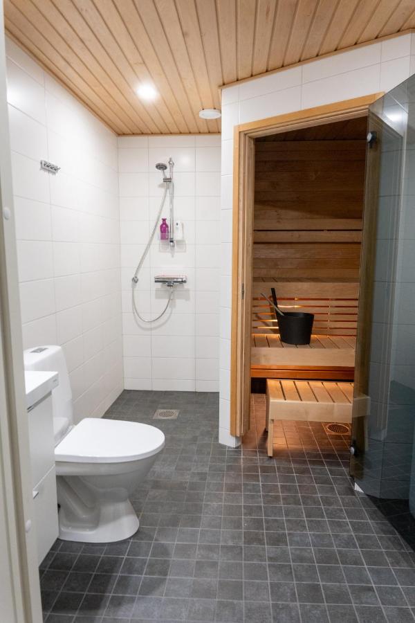 One bedroom apartment with parking and sauna - Ferienwohnung Jyväskylä